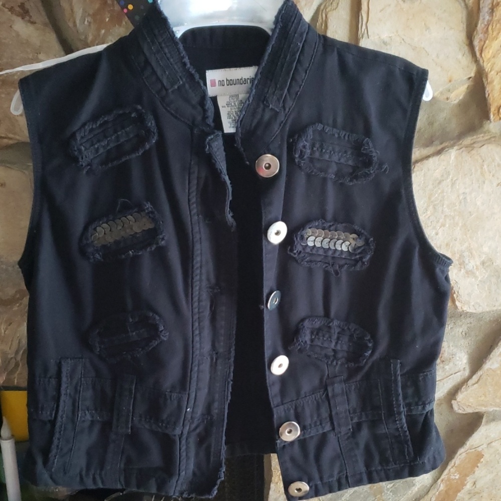 💥Super cute crop vest Sz L jr